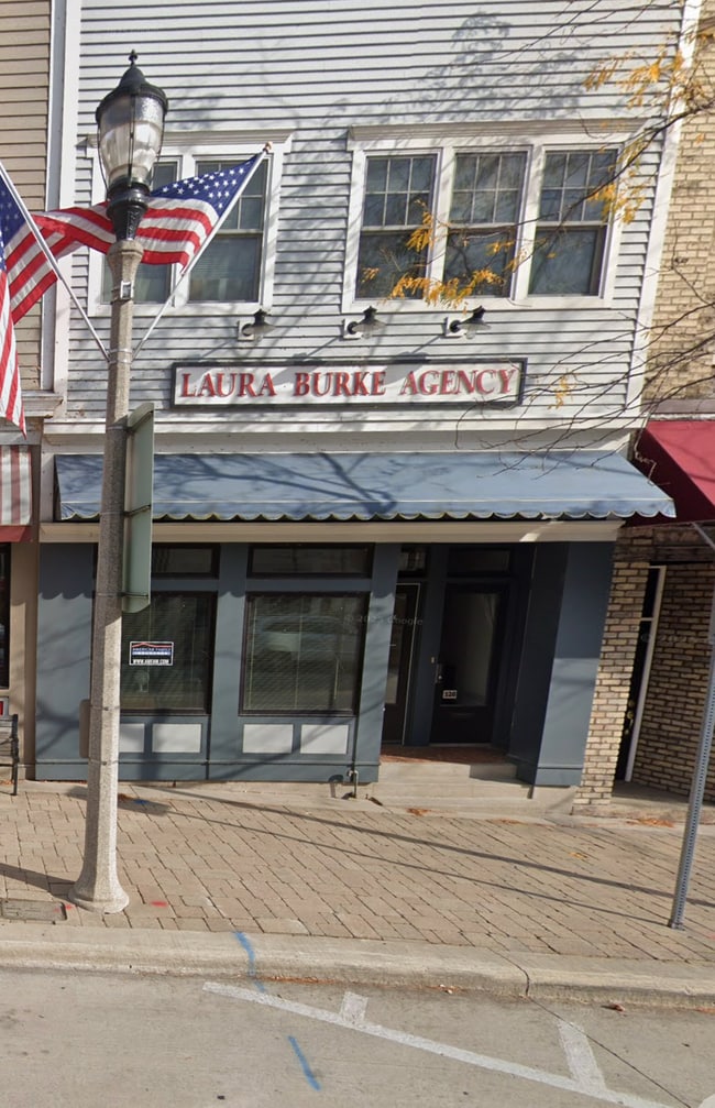 Building Photo - 320 N Franklin St