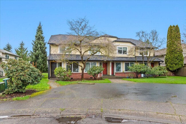 Foto del edificio - Monroe End Unit Townhome Unit A
