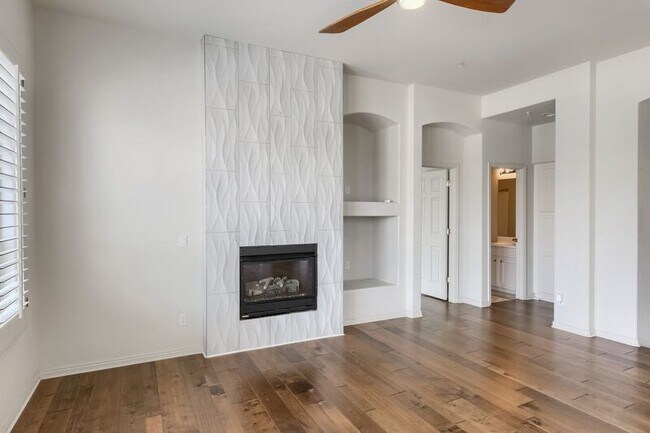 Foto del edificio - 16420 N Thompson Peak Pkwy