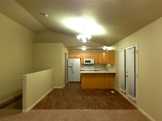 Building Photo - 105 W 1200 S