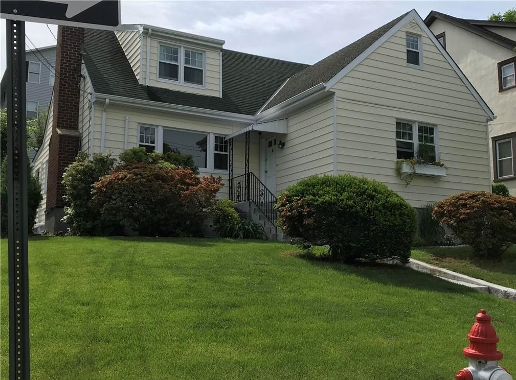 Primary Photo - 16 N Mortimer Ave