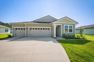 Building Photo - 12639 Lake Taylor Ln
