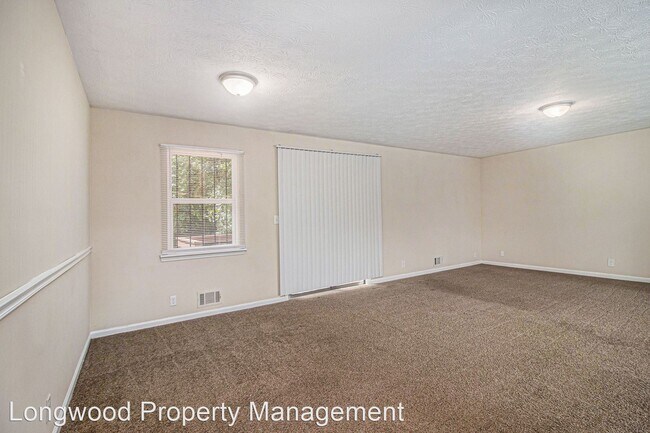 Foto del edificio - 3 br, 2 bath House - 2245 Rocklane Dr