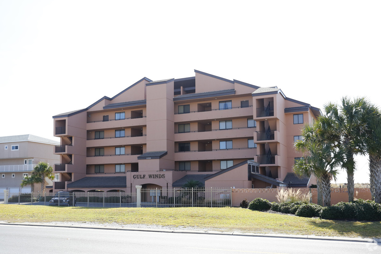 Building Photo - Gulfwinds