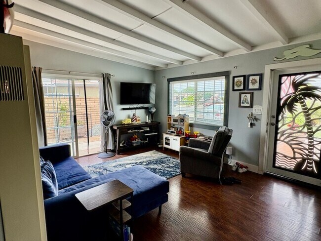 Foto del edificio - 1238 Essex St