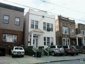 Building Photo - 59 Columbia Ave