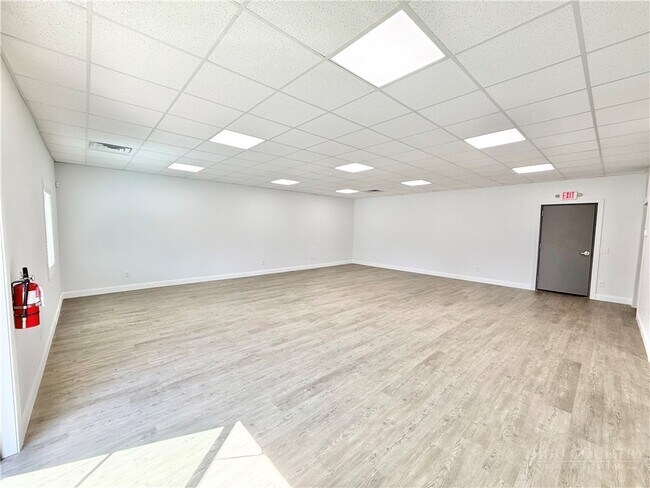 Foto del edificio - 1040 S Jefferson Ave