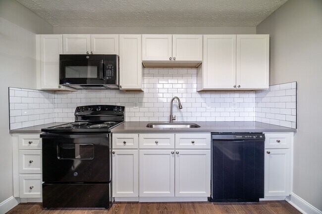 Building Photo - 1284 Augmont Ave