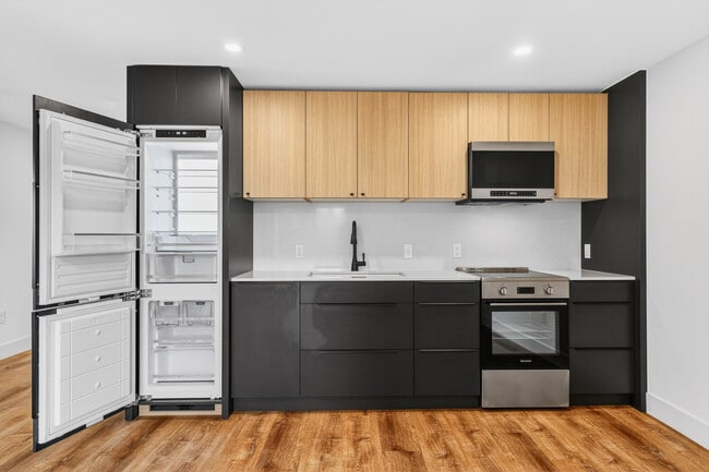 Photo - 3400 Tennyson St House