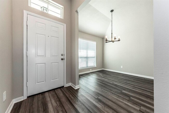 Building Photo - 8224 Tourmaline Wy