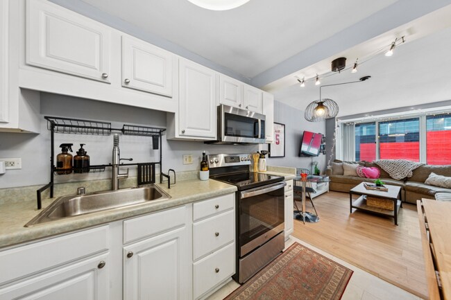 Foto del edificio - Streeterville Lovely 1b1b plus an Office Condo Unit
