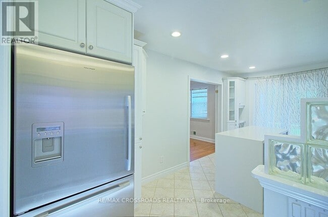 Building Photo - 39A Wilmar Rd