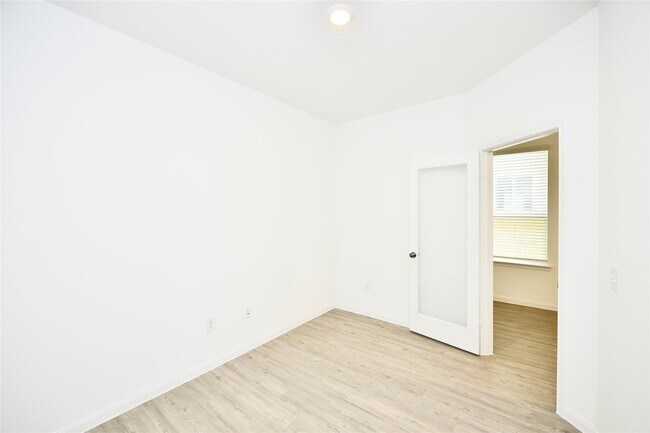 Foto del edificio - 26386 Cedar Sedge Dr