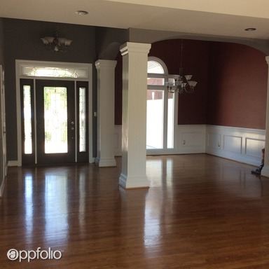 Building Photo - 4560 Landmark Dr