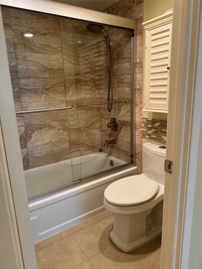 Foto del edificio - 111 Briny Ave