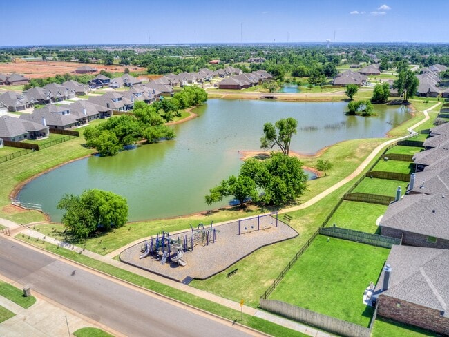 Building Photo - Welcome Home to The Waters!