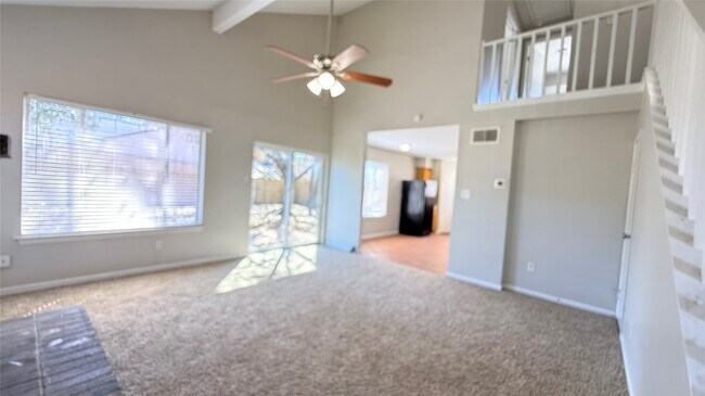 Foto del edificio - 10810 Kirkbend Dr