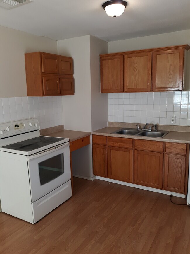 Building Photo - 509 Wolf St