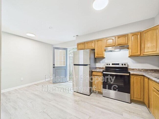 Foto del edificio - 4067 Greene Haven Dr