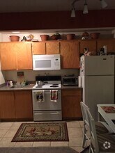 Building Photo - 100 Pulsipher Ln