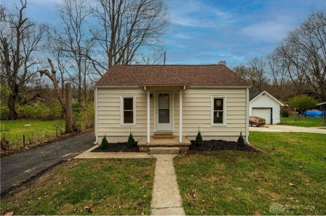Building Photo - 8504 Meeker Rd