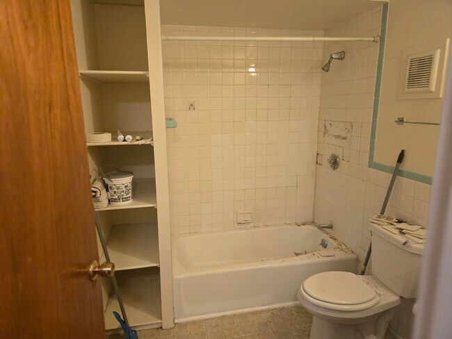 Foto del edificio - 90 Sutton St