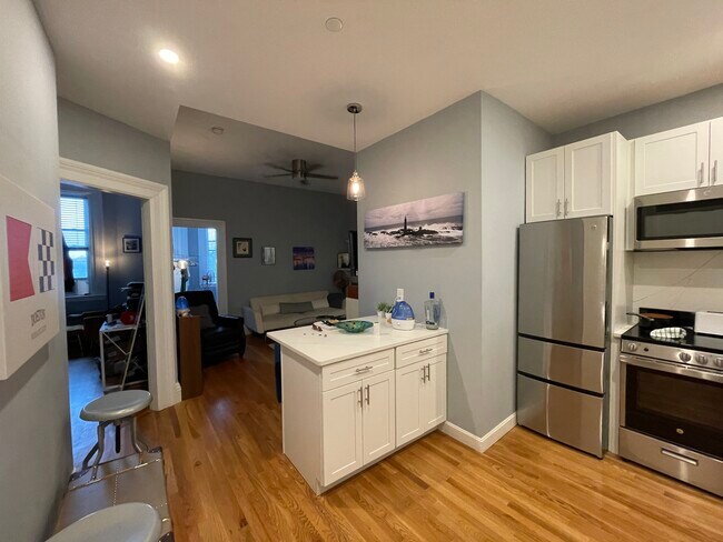 Foto del edificio - 456 Beacon St