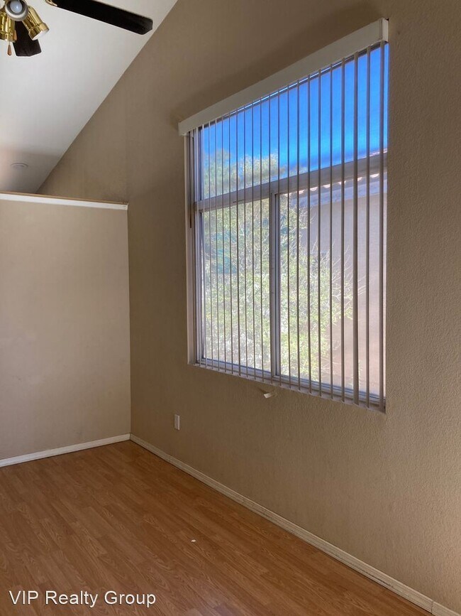 Building Photo - 3 br, 2 bath House - 4344 Sparkle Crest Ave