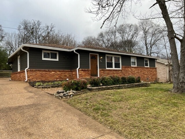 Building Photo - 521 River Rouge Dr