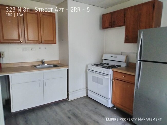 Foto del edificio - 2nd Floor-1 Bedroom/1 Bathroom in Allentown.