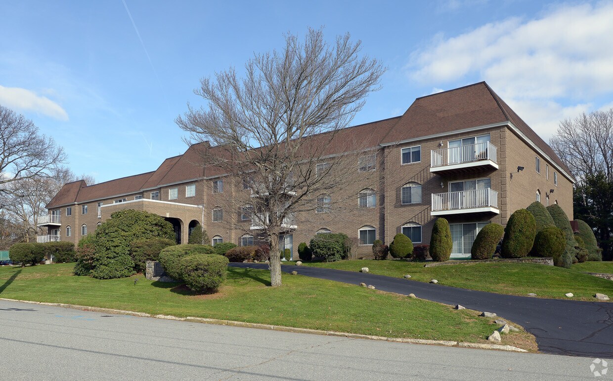 Foto del edificio - Chateau Regale Apartments