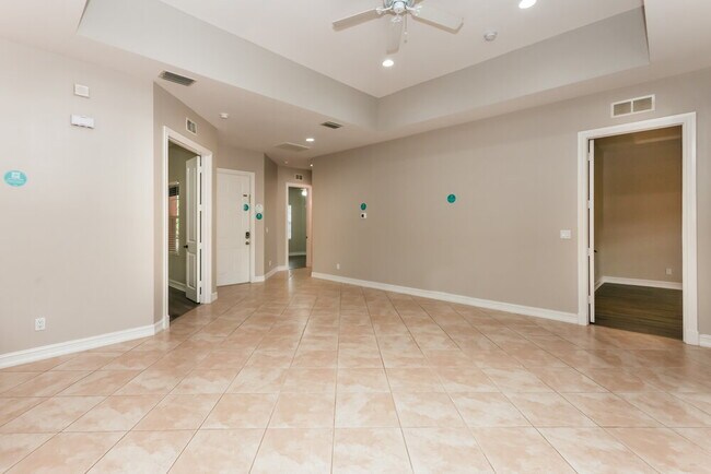 Building Photo - 4854 Europa Dr