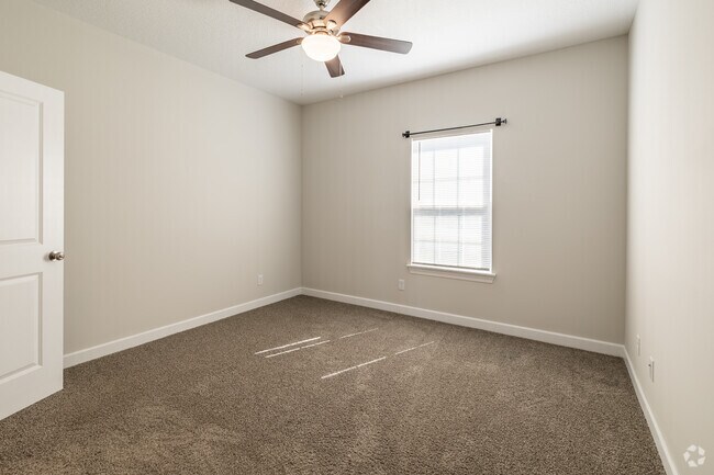 Habitación principal de 2 habitaciones y 2 baños, 983 pies cuadrados - West Village