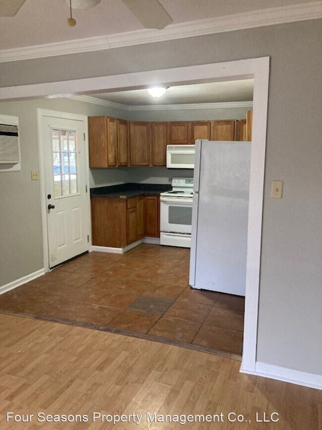 Building Photo - 2 br, 1 bath House - 3001 53rd Avenue