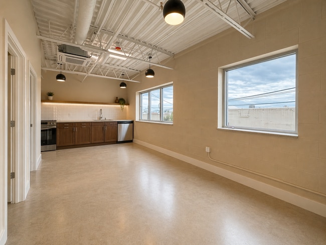 Building Photo - The Garden Lofts