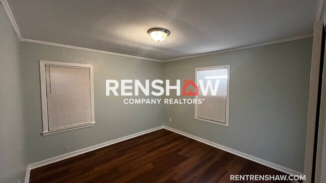 Building Photo - 1662 Green Dolphin St
