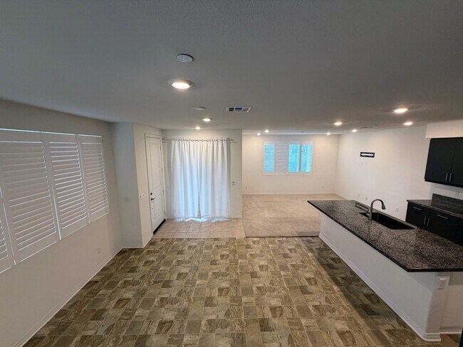 Building Photo - 15119 Horizon St