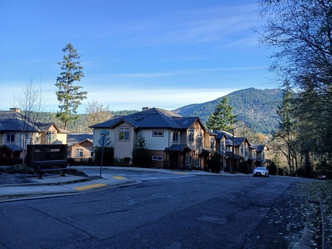 Foto del edificio - Issaquah 1bed Condo