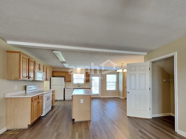 Building Photo - 4239 Turnberry Rd