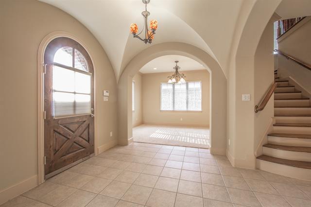 Foto del edificio - 708 Chapel Hill Ln