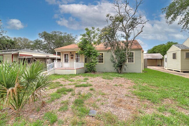 Foto del edificio - 722 Ralston Ave