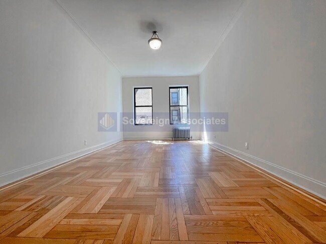 Building Photo - 664 W 163rd St