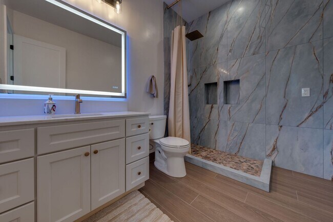 Building Photo - Modern Studio with Private Entry and Scenic Views in El Dorado Hills!