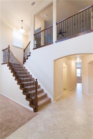 Foto del edificio - 405 Riverstone Way