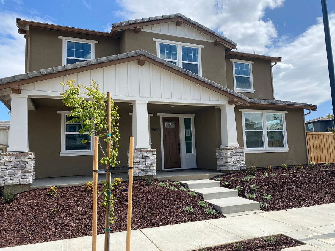 Foto principal - 2408 Artisan Way