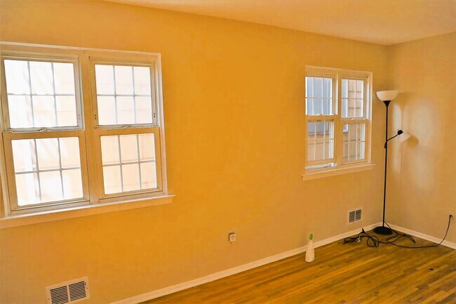 Foto del edificio - 635 Sussex St