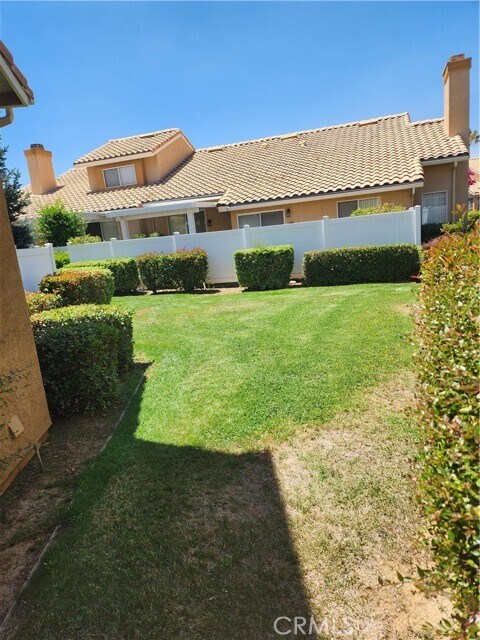 Foto del edificio - 1389 Barber Ct