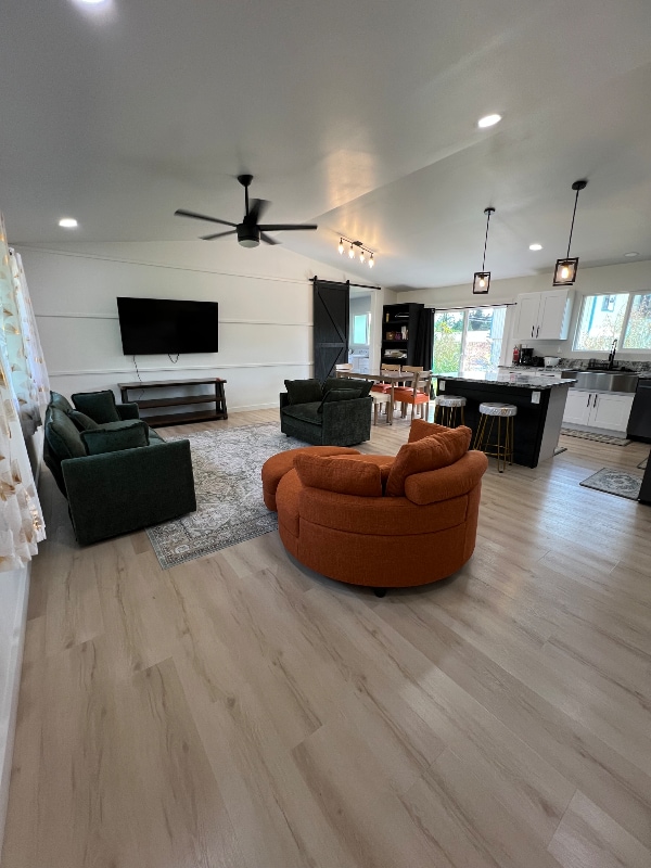 Building Photo - 16-2144-2144 Treefern Dr