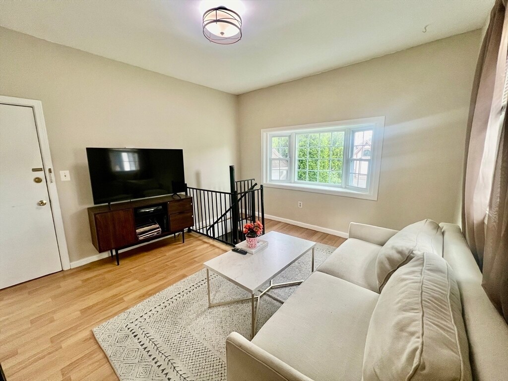 14 W Water St Unit 2, Wakefield, MA 01880 Condo for Rent in Wakefield