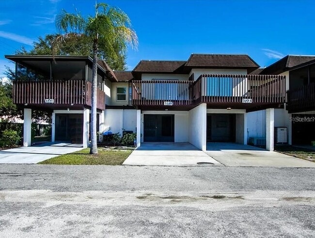 Photo - 3225 Ramblewood Dr N Townhome